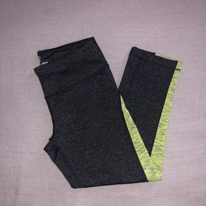 90 Degree by Reflex Capri Leggings